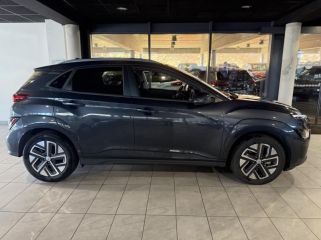 54520 : Hyundai Nancy - Théobald Automobiles - HYUNDAI Kona - Kona - Phantom Black Métal - Traction - Electrique
