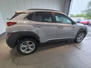 92250 : Hyundai Motor Company - HYUNDAI Kona - Kona - Cyber Grey Métal - Traction - Essence/Micro-Hybride