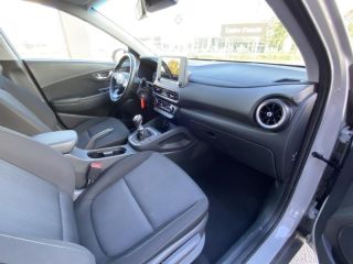 92250 : Hyundai Motor Company - HYUNDAI Kona - Kona - Cyber Grey Métal - Traction - Essence/Micro-Hybride