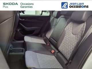 75010 : Hyundai Paris Nord - Goncourt Automobiles - SKODA OCTAVIA COMBI Sportline - OCTAVIA IV - BLANC LUNE - Automate sequentiel - Essence sans plomb