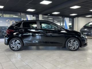 54520 : Hyundai Nancy - Théobald Automobiles - HYUNDAI i20 - i20 - Phantom Black Métal - Traction - Essence