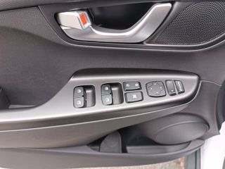 92250 : Hyundai Motor Company - HYUNDAI Kona - Kona - Serenity White Métal - Traction - Electrique