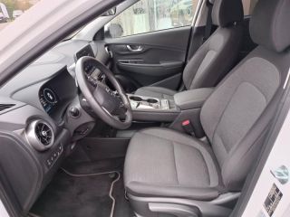 92250 : Hyundai Motor Company - HYUNDAI Kona - Kona - Serenity White Métal - Traction - Electrique