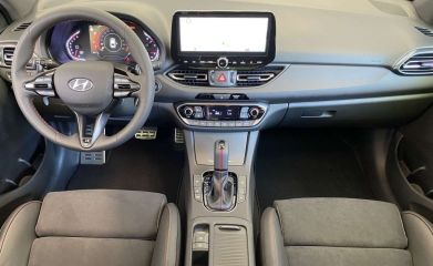 75010 : Hyundai Paris Nord - Goncourt Automobiles - HYUNDAI i30 N Line - i30 III - Noir - Boîte séquentielle - Essence sans plomb