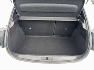 75010 : Hyundai Paris Nord - Goncourt Automobiles - PEUGEOT 208 Allure - 208 II - BLANC - Automate sequentiel - Essence sans plomb