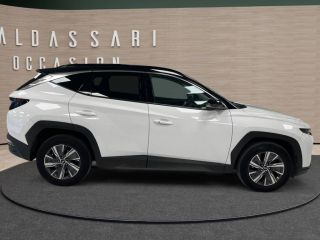 75010 : Hyundai Paris Nord - Goncourt Automobiles - HYUNDAI TUCSON Creative - TUCSON IV - Blanc - Boîte automatique - Essence / Courant électrique