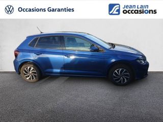 75010 : Hyundai Paris Nord - Goncourt Automobiles - VOLKSWAGEN POLO Life - POLO VI - BLEU RECIF METALLISE - Boîte manuelle - Essence sans plomb