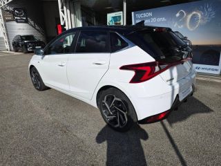87280 : Hyundai Limoges - Motors Cars - HYUNDAI i20 - i20 - Atlas White Métal/Toit/rétros Black - Traction - Essence/Micro-Hybride