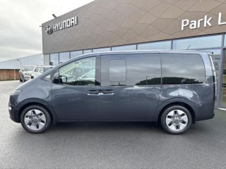 56000 : Hyundai Vannes - Park Lann Automobiles - HYUNDAI Staria - Staria - Graphite Gray Metal - Traction - Hybride : Essence/Electrique