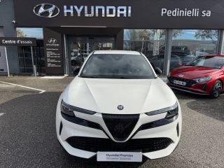 75010 : Hyundai Paris Nord - Goncourt Automobiles - ALFA ROMEO JUNIOR Premium - JUNIOR - Blanc - Automate sequentiel - Essence sans plomb