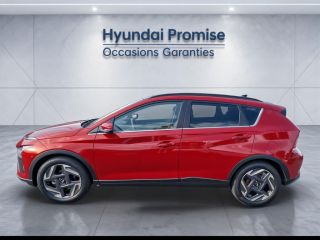 28600 : Hyundai Chartres - GCA - HYUNDAI Bayon - Bayon - Dragon Red Métal - Traction - Essence