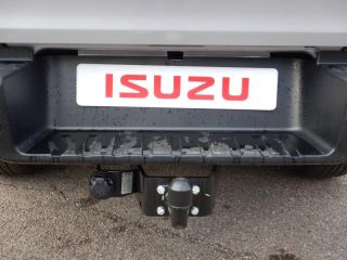 52000 : Hyundai Chaumont - Garage Michel Bazin - ISUZU D-Max - D-Max - Mercury Silver Metallic - Transmission intégrale enclenc - Diesel
