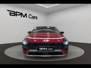 92130 : Hyundai ISSY-LES-MOULINEAUX - BPM Cars - HYUNDAI Bayon - Bayon - Dragon Red Métal/Toit+rétros Black - Traction - Essence