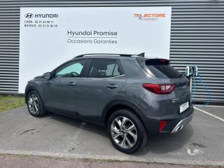 14112 : Hyundai Caen - Trajectoire Automobiles - KIA Stonic - Stonic - Gris Météore métallisé - Traction - Essence/Micro-Hybride