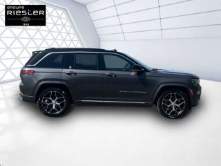 75010 : Hyundai Paris Nord - Goncourt Automobiles - JEEP GRAND CHEROKEE Summit Reserve - GRAND CHEROKEE WL - Noir - Boîte automatique - Essence / Courant électrique