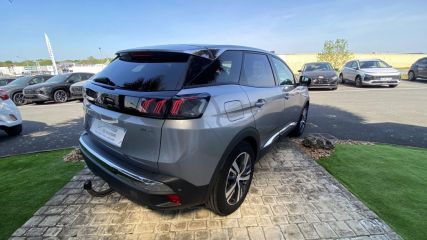 75010 : Hyundai Paris Nord - Goncourt Automobiles - PEUGEOT 3008 Allure Pack - 3008 II - Gris - Boîte automatique - Essence / Courant électrique