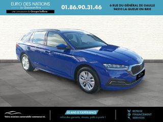 75010 : Hyundai Paris Nord - Goncourt Automobiles - SKODA OCTAVIA COMBI Business - OCTAVIA IV - BLEU ENERGIE - Automate sequentiel - Essence sans plomb