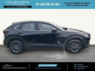 75010 : Hyundai Paris Nord - Goncourt Automobiles - MAZDA CX-30 2022  - CX-30 - JET BLACK - Boîte manuelle - Essence sans plomb