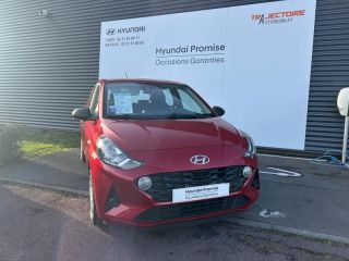 14112 : Hyundai Caen - Trajectoire Automobiles - HYUNDAI i10 - i10 - Dragon Red Métal - Traction - Essence