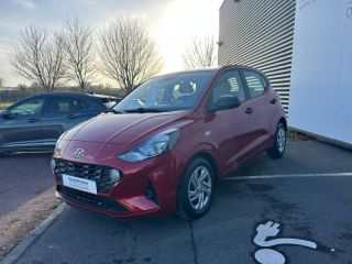 14112 : Hyundai Caen - Trajectoire Automobiles - HYUNDAI i10 - i10 - Dragon Red Métal - Traction - Essence