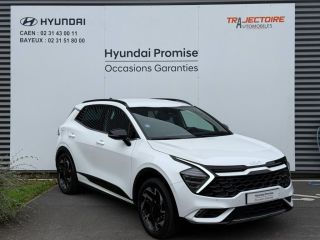 14112 : Hyundai Caen - Trajectoire Automobiles - KIA Sportage - Sportage - Blanc - Transmission intégrale - Hybride rechargeable : Essence/Electrique