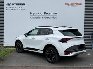 14112 : Hyundai Caen - Trajectoire Automobiles - KIA Sportage - Sportage - Blanc - Transmission intégrale - Hybride rechargeable : Essence/Electrique