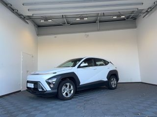 75010 : Hyundai Paris Nord - Goncourt Automobiles - HYUNDAI KONA Intuitive - KONA II - Blanc - Automate sequentiel - Essence / Courant électrique