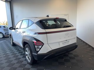 75010 : Hyundai Paris Nord - Goncourt Automobiles - HYUNDAI KONA Intuitive - KONA II - Blanc - Automate sequentiel - Essence / Courant électrique