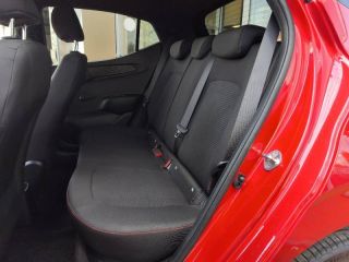 19100 : Hyundai Brive-la-Gaillarde - Garage Pouget - HYUNDAI i10 - i10 - Dragon Red Métal/Toit/rétros Black - Traction - Essence