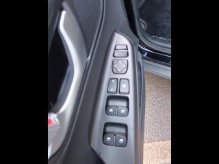 92250 : Hyundai Motor Company - HYUNDAI Kona - Kona - Phantom Black Métal - Traction - Electrique