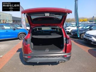 75010 : Hyundai Paris Nord - Goncourt Automobiles - HYUNDAI TUCSON Executive - TUCSON IV - Rouge - Boîte automatique - Essence / Courant électrique