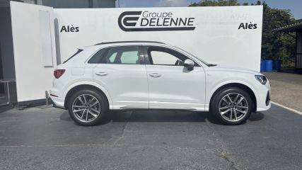 75010 : Hyundai Paris Nord - Goncourt Automobiles - AUDI Q3 S line - Q3 II - Blanc - Automate sequentiel - Essence / Courant électrique