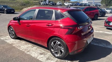 75010 : Hyundai Paris Nord - Goncourt Automobiles - HYUNDAI i20 Intuitive - i20 III - DRAGON RED - Automate sequentiel - Essence sans plomb