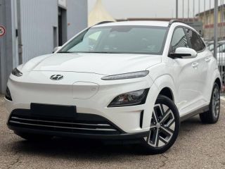 54520 : Hyundai Nancy - Théobald Automobiles - HYUNDAI Kona - Kona - Chalk White Métal - Traction - Electrique