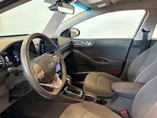 75010 : Hyundai Paris Nord - Goncourt Automobiles - HYUNDAI IONIQ Intuitive - IONIQ - Marron - Automate sequentiel - Essence / Courant électrique