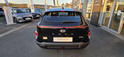 75010 : Hyundai Paris Nord - Goncourt Automobiles - HYUNDAI KONA Intuitive - KONA II - Noir - Automate sequentiel - Essence / Courant électrique