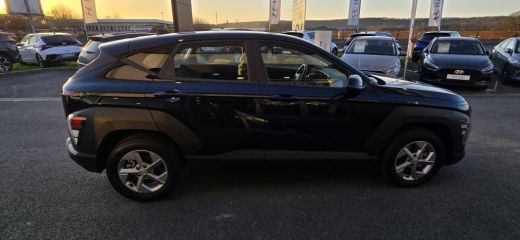 75010 : Hyundai Paris Nord - Goncourt Automobiles - HYUNDAI KONA Intuitive - KONA II - Noir - Automate sequentiel - Essence / Courant électrique