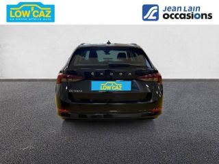 75010 : Hyundai Paris Nord - Goncourt Automobiles - SKODA OCTAVIA COMBI Business - OCTAVIA IV - Noir Magic Nacré - Automate sequentiel - Diesel