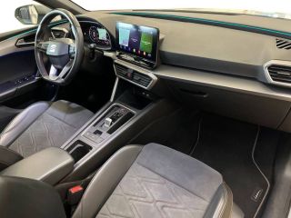 75010 : Hyundai Paris Nord - Goncourt Automobiles - SEAT LEON FR - LEON IV - BLANC NEVADA - Automate sequentiel - Essence / Courant électrique