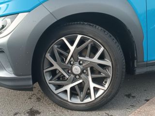 92250 : Hyundai Motor Company - HYUNDAI Kona - Kona - Surfy Blue Métal - Traction - Hybride : Essence/Electrique