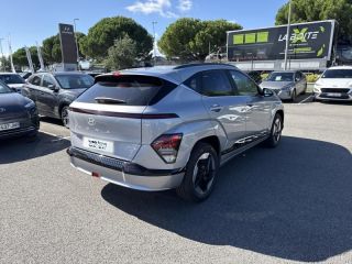 56000 : Hyundai Vannes - Park Lann Automobiles - HYUNDAI Kona - Kona - Shimmering Silver Métal - Traction - Electrique