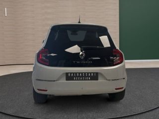 75010 : Hyundai Paris Nord - Goncourt Automobiles - RENAULT TWINGO III SL Urban Night - TWINGO III - Blanc - Boîte manuelle - Essence sans plomb