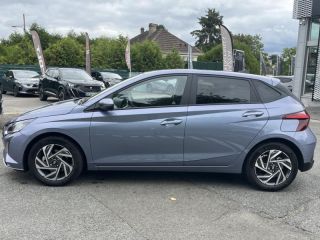 78180 : Hyundai Montigny-le-Bretonneux - Courtois Automobiles - HYUNDAI i20 - i20 - Meta Blue Métal - Traction - Essence