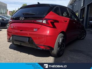 54520 : Hyundai Nancy - Théobald Automobiles - HYUNDAI i20 - i20 - Dragon Red Métal/Toit/rétro Black - Traction - Essence/Micro-Hybride