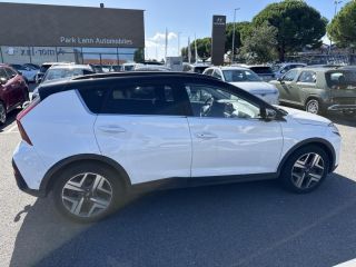 56000 : Hyundai Vannes - Park Lann Automobiles - HYUNDAI Bayon - Bayon - Polar White/Toit/rétros Black - Traction - Essence/Micro-Hybride