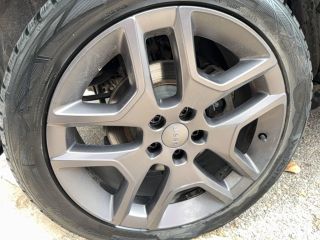 75010 : Hyundai Paris Nord - Goncourt Automobiles - JEEP RENEGADE MY20 S - RENEGADE - Gris - Boîte automatique - Essence / Courant électrique