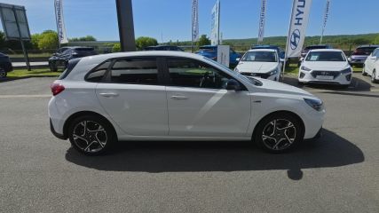 91150 : Hyundai Étampes -CAP Fournier - HYUNDAI i30 N Line - i30 III - Blanc - Boîte manuelle - Essence sans plomb