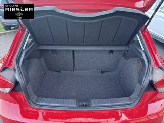 75010 : Hyundai Paris Nord - Goncourt Automobiles - SEAT IBIZA Style - IBIZA V - Rouge - Boîte manuelle - Essence sans plomb