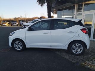 75010 : Hyundai Paris Nord - Goncourt Automobiles - HYUNDAI i10 Intuitive - i10 III - Blanc - Boîte manuelle - Essence sans plomb