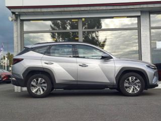 57200 : Hyundai Sarreguemines - Theobald Automobiles - HYUNDAI Tucson - Tucson - Shimmering Silver Métal - Traction - Hybride : Essence/Electrique